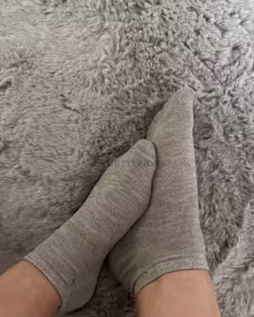 Kategorie getragene Jeans & Hosen kaufen 9 Getragene graue Socken