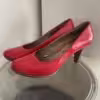 rote Pumps, getragen
