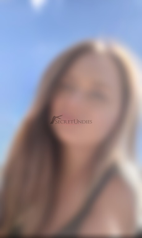 Profilbild von CurvyLuna