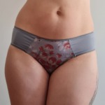Lovely Rio Slip 'Dora' Silbergrau mit Rosen- Sweet, Broken in