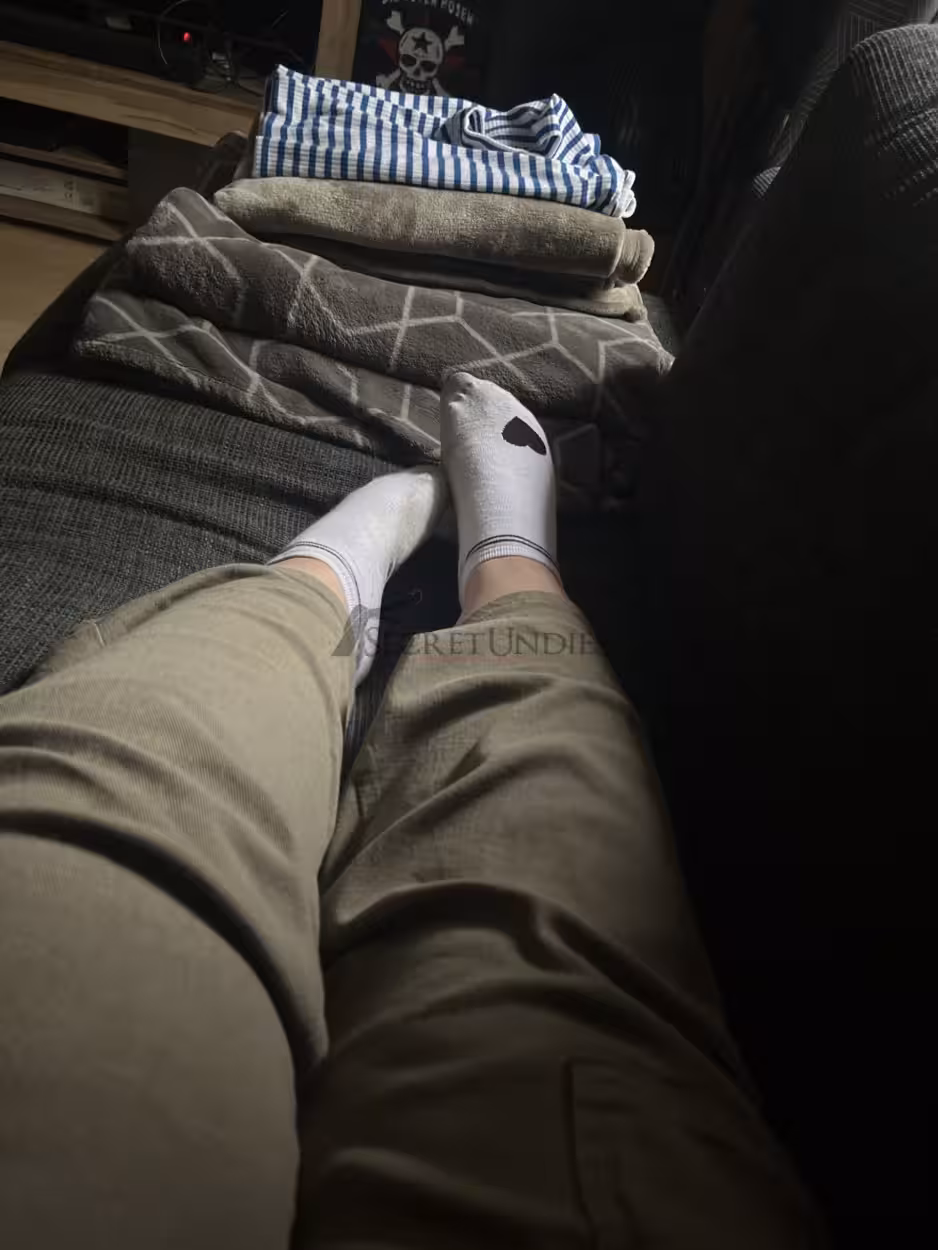 2 Tage getragene Socken. 16 std in Schuhen. – Bild 3