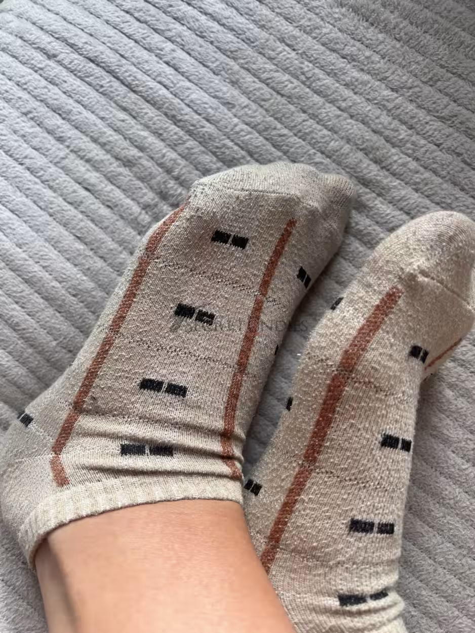 Getragene Socken – Bild 4