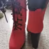 Rote Stiefel