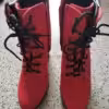 Rote Stiefel