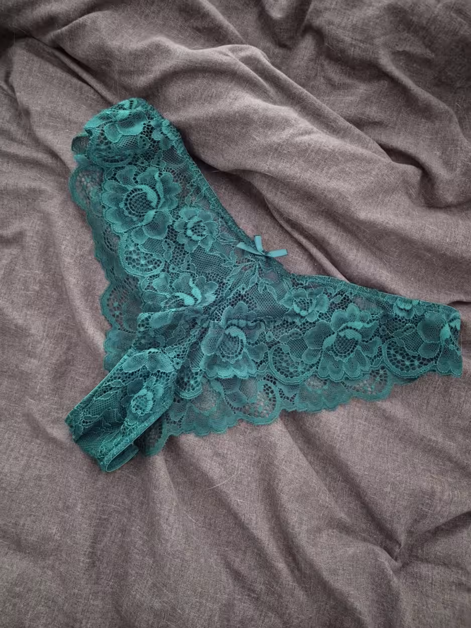 Grüne Hotpants Spitze – Bild 4