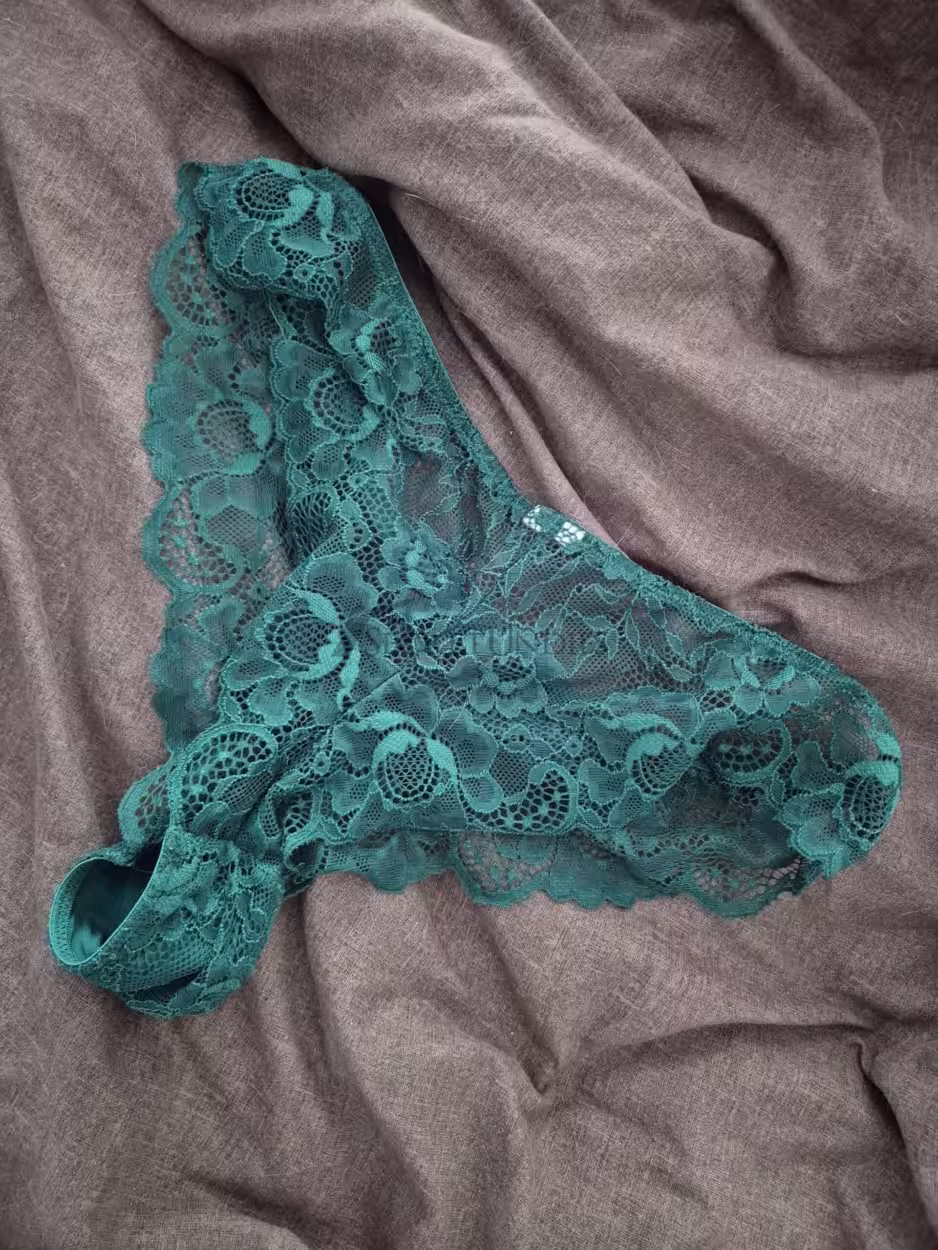 Grüne Hotpants Spitze – Bild 3