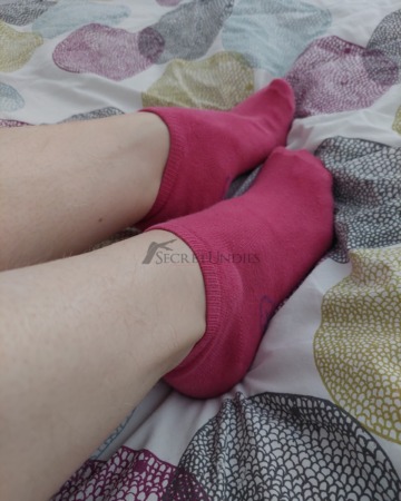 Pinke Sportsocken, drei Mal getragen