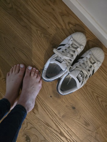 🖤 Sehr getragene Adidas Superstar – täglicher Begleiter mit vielen Spuren 🖤