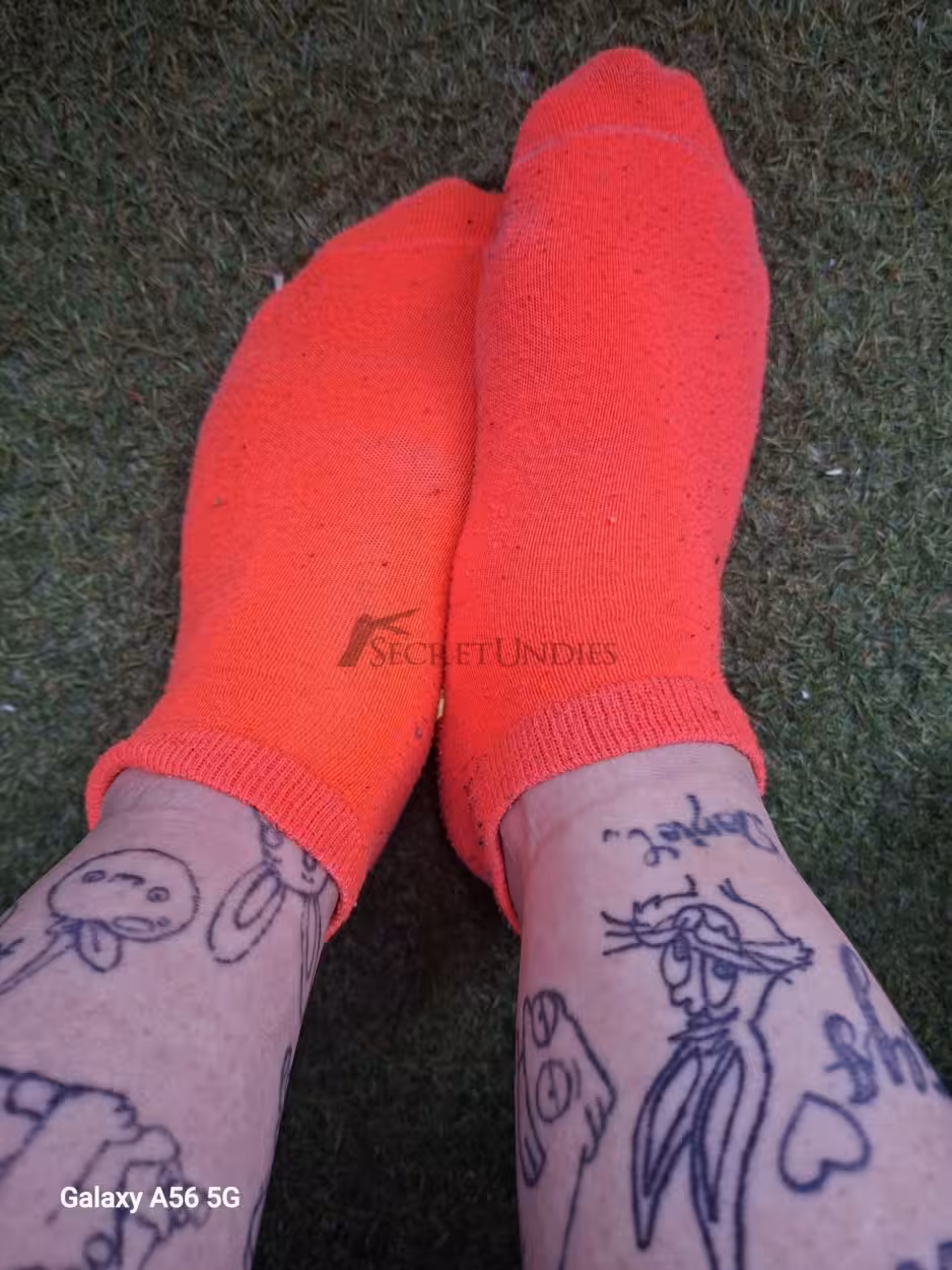 Sneaker Socken Neon-Orange 3 Tage getragen 3 Sneaker Socken Neon-Orange 3 Tage getragen – Bild 3