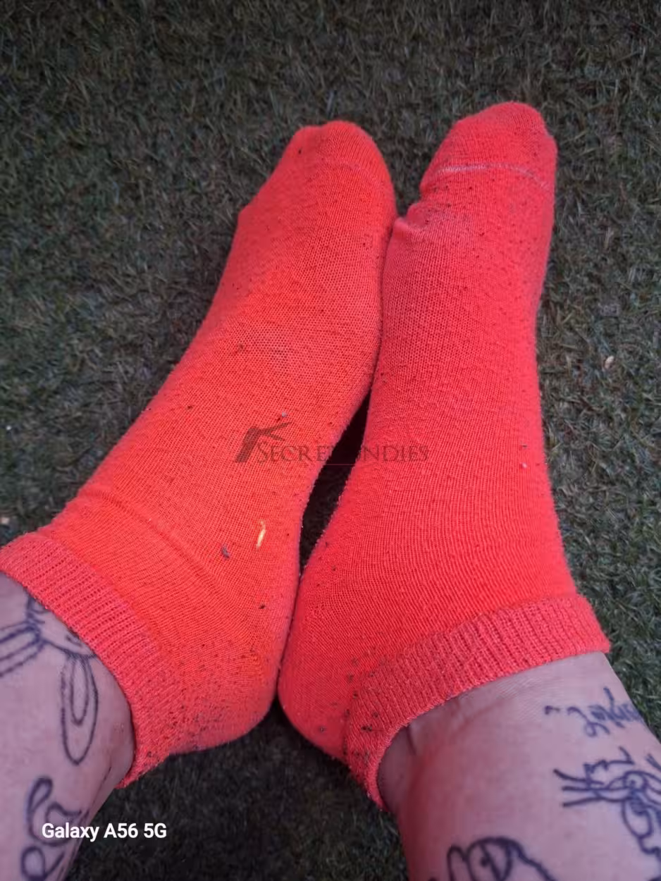 Sneaker Socken Neon-Orange 3 Tage getragen 2 Sneaker Socken Neon-Orange 3 Tage getragen – Bild 2