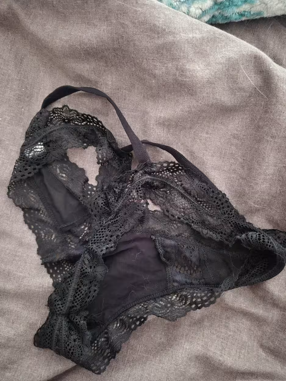 Schwarzer Tanga – Bild 3