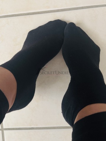 Sneakersocken (nach Wunsch getragen)