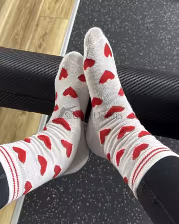 Kategorie getragene Jeans & Hosen kaufen 39 Herz-Design Socken im Gym getragen ❤️🤍