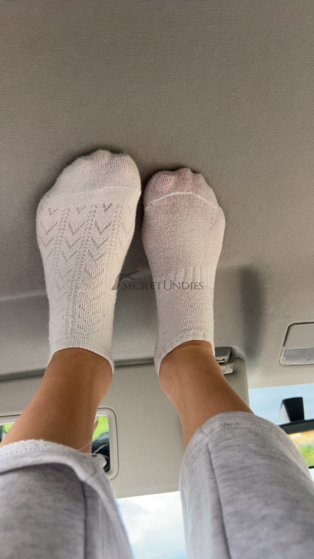 Cloud Ride – Weiße Wohlfühlsocken🤍🧦 4 Cloud Ride – Weiße Wohlfühlsocken🤍🧦 – Bild 4
