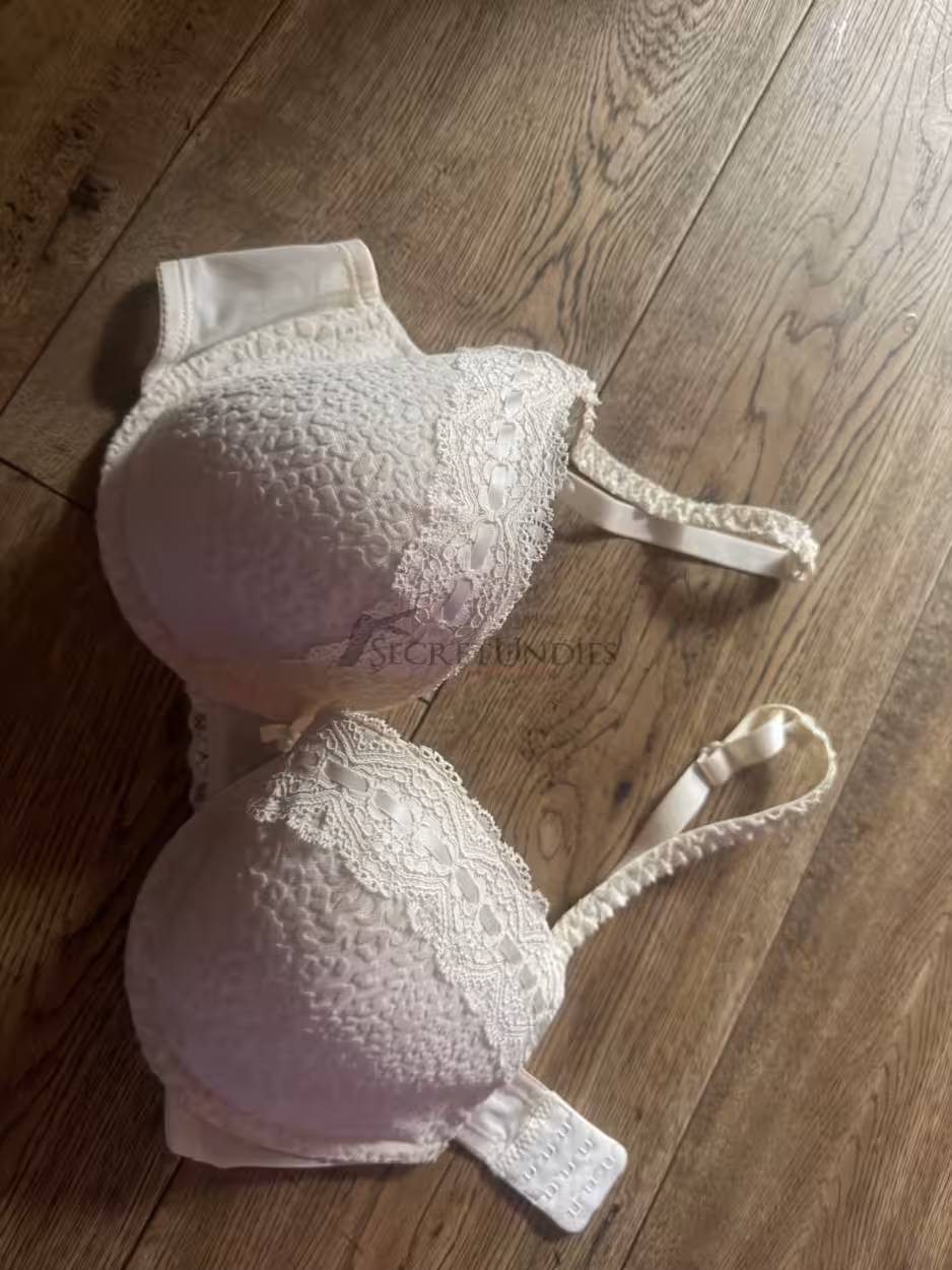 Weisser Push-Up BH – Bild 3