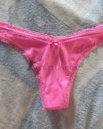 Kategorie getragene Jeans & Hosen kaufen 11 Pinker Slip mit Schleifchen