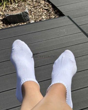 🤍 getragene weiße Sneakersocken – Sommer, Arbeit & Sport 🤍