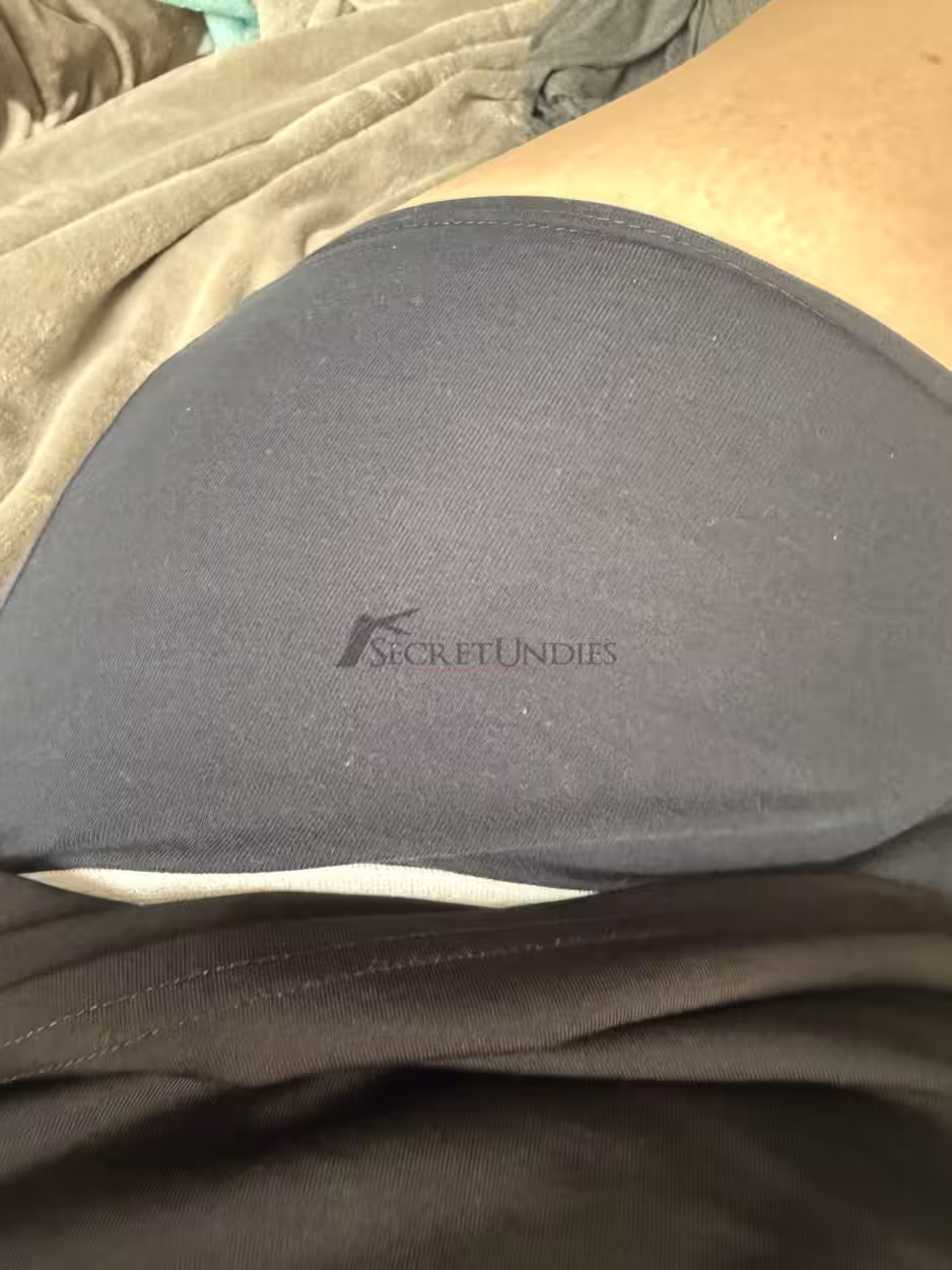 Dunkelblaue Pantie- ganztags getragen – Bild 3