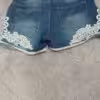 Jeans Shorts für Gesuch