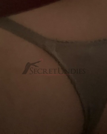 Flieder Farbener String -2 Tage getragen