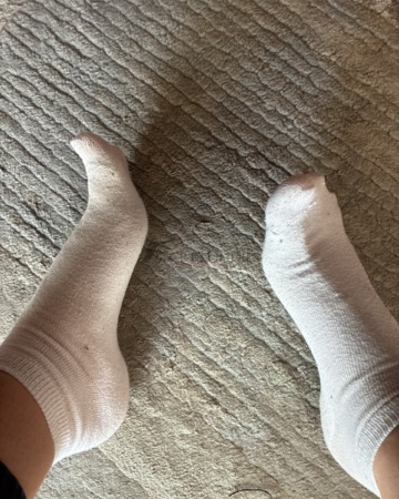Sneaker Socken weiß getragen