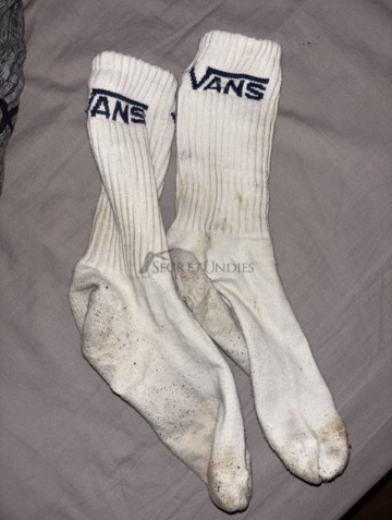 Weiße Tennissocken- 4 Tage getragen