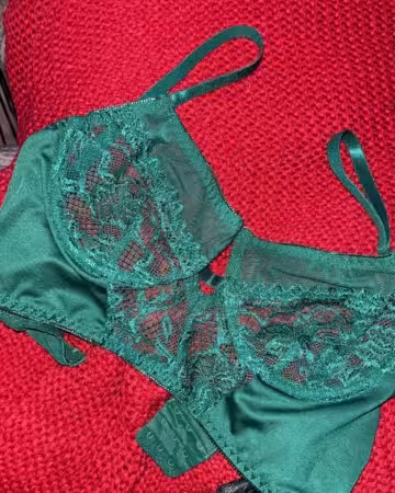 Kategorie getragene Jeans & Hosen kaufen 7 Grüner Spitzen-BH
