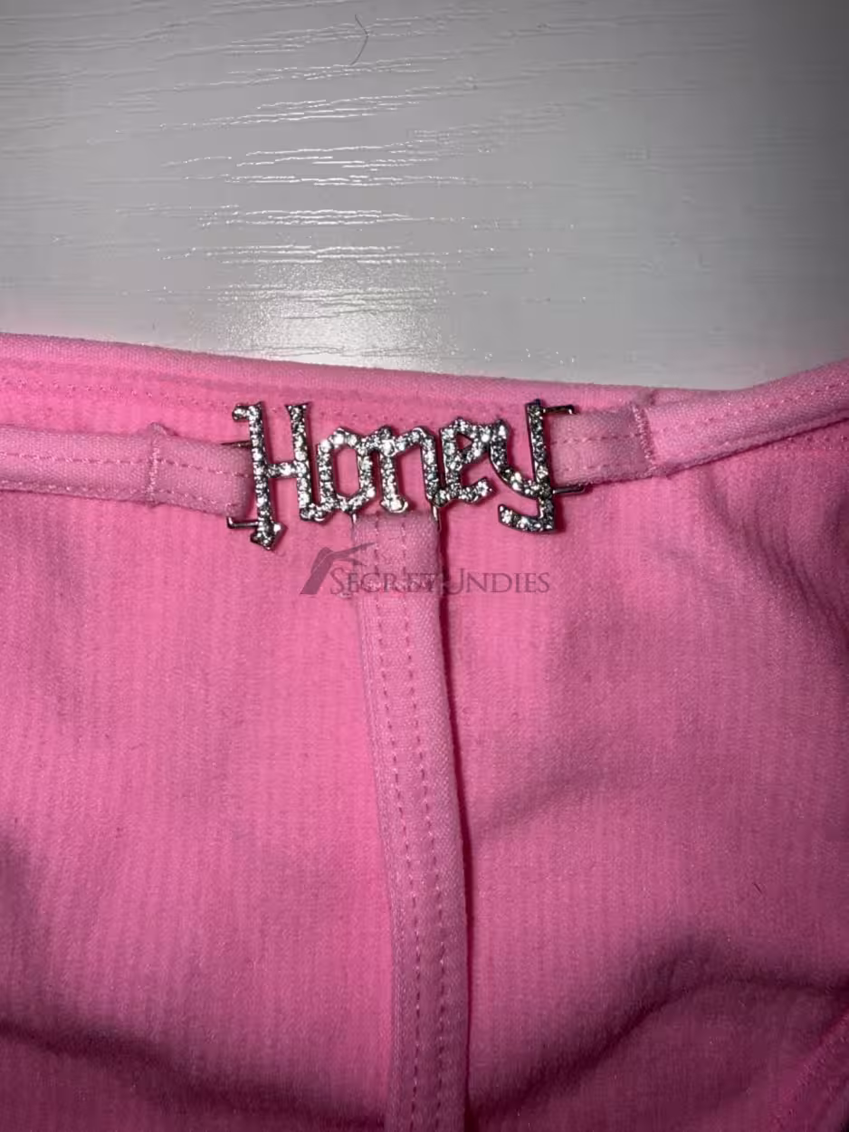 Pinke Honey Slip - besonders geruchintensiv von einer 20- jährigen Ukrainern - ich mache alles für dich😘 – Bild 3