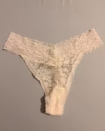 Kategorie getragene Jeans & Hosen kaufen 29 Spitzen Tanga