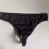 Schwarzer elastischer String Tanga