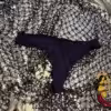 Blauer Cotton-String – schlicht, eng & ganz nah an meinen Kurven