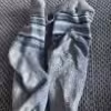 Socken, blau, grau, angenehmer Geruch, zwei Tage getragen, beim Sport getragen
