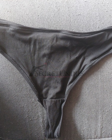 Tanga Schwarz