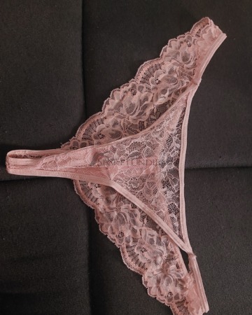 Spitzentanga Rosa
