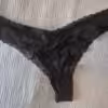 Schwarzer Spitzen Tanga