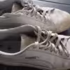 Sneaker