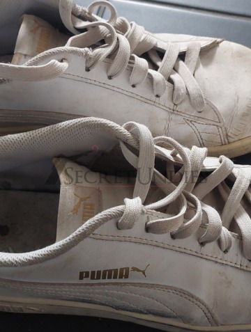 Sneaker