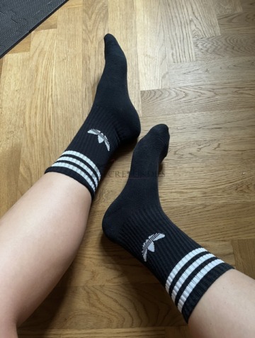 Sport Socken von Adidas mindestens 12 h getragen