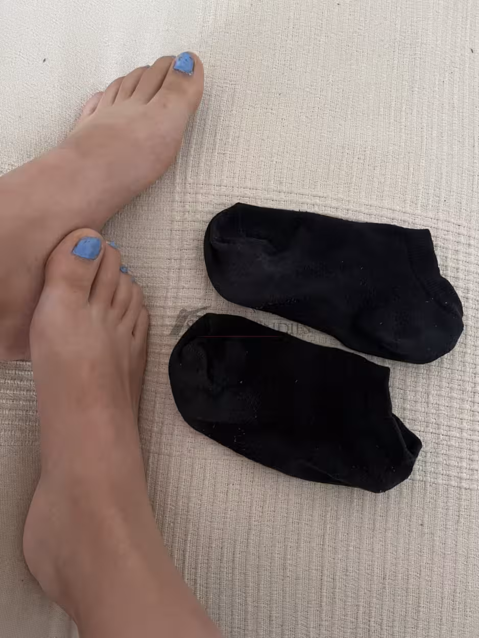 schwaze Sneaker Socken - 24 h getragen