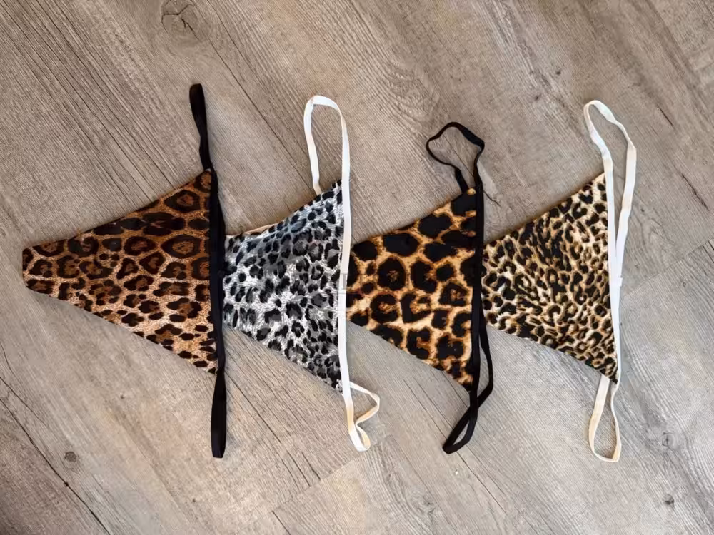 Leo String Tanga getragen auf Wunsch mehr – Bild 3