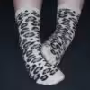 Getragene Leo-Socken | 48h auf den Beinen | luftdicht verpackt & diskreter Versand