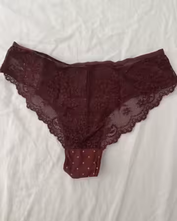 Slip aus Spitze - 2Tage getragen
