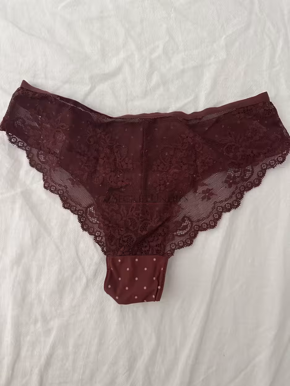 Slip aus Spitze - 2Tage getragen