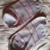 Sneakersocken in grau mit bunten Streifen