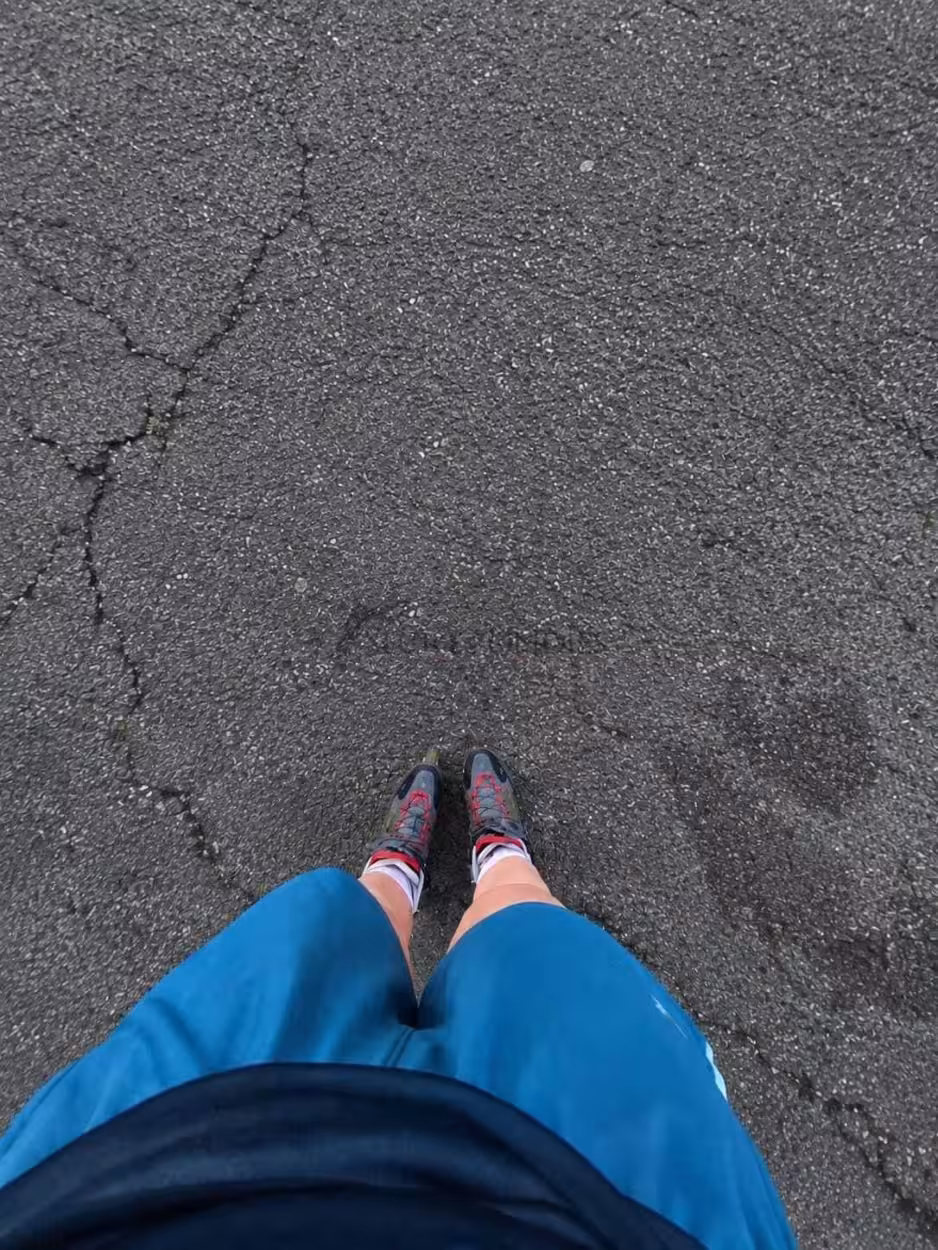🧦 Weiße lange Tennissocken – 1h Intensiv getragen beim Inlineskaten NUR für dich! – Bild 3