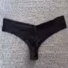 Black & Sweaty – 24 Stunden getragener Slip mit Sporteinheit